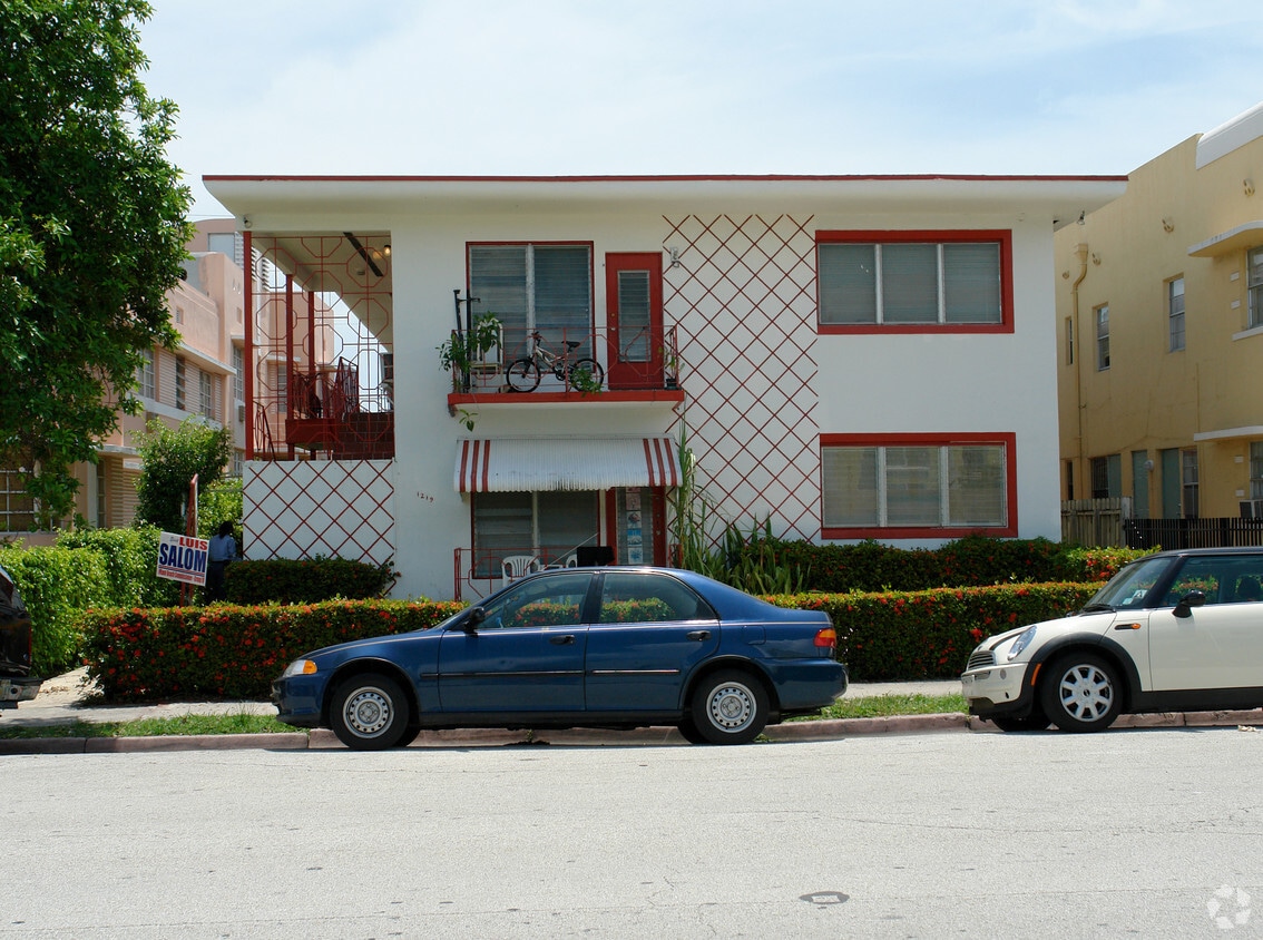 Primary Photo - Mark's Garden Apartments