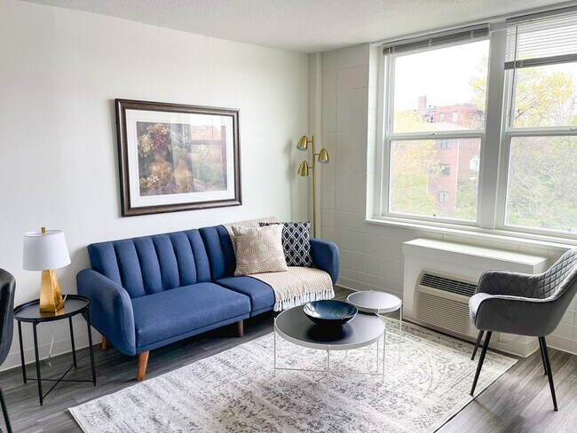 Foto del edificio - 2515 Burnet Ave