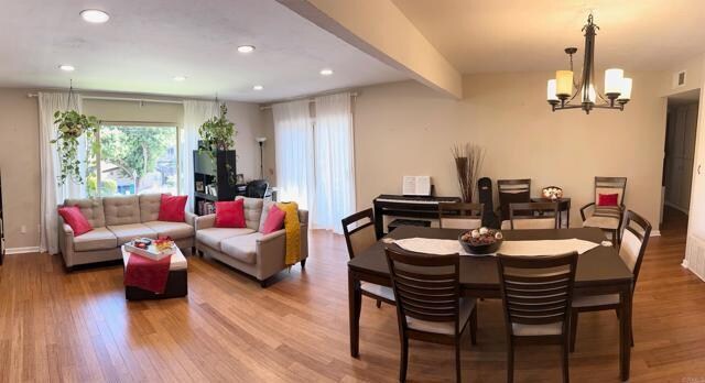 Foto principal - 6888 Hyde Park Dr