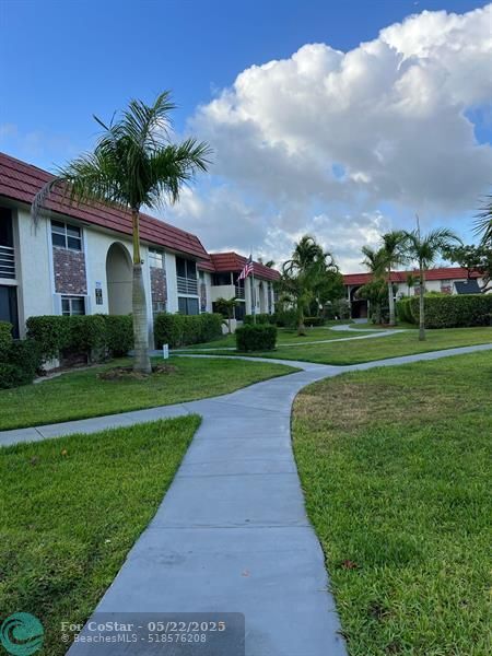 Foto principal - 22775 SW 66th Ave