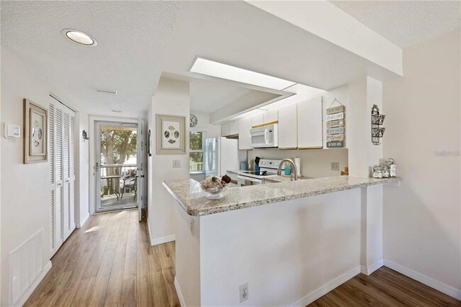 Foto del edificio - 433 Cerromar Ln