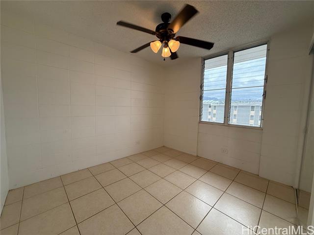 Building Photo - 94-246-246 Leoku St