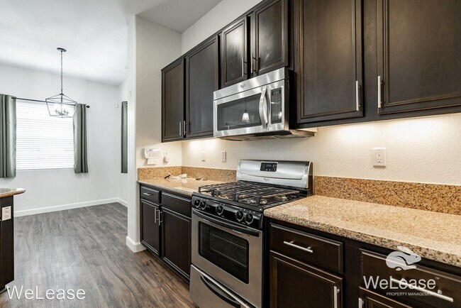 Foto del edificio - 3 br, 2.5 bath House - 1588 Corte Seville #1