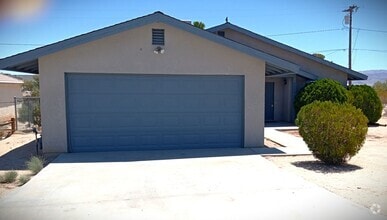 Building Photo - 6245 Mariposa Ave