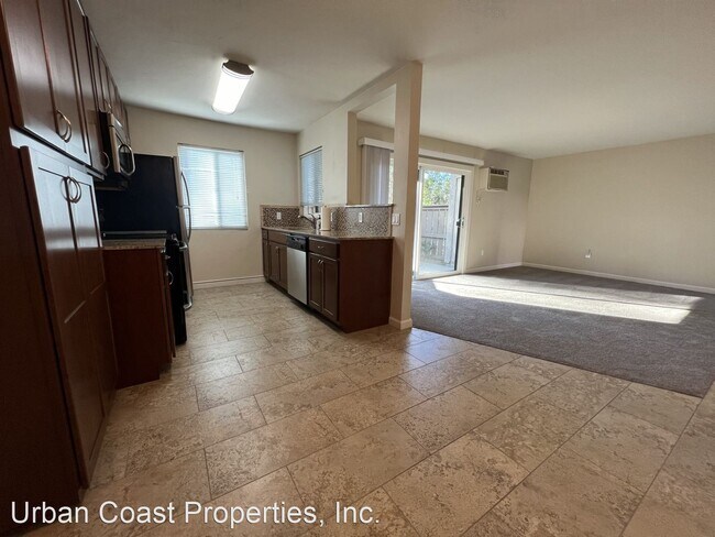 Foto del edificio - 2 br, 2 bath House - 10333 Caminito Aralia...