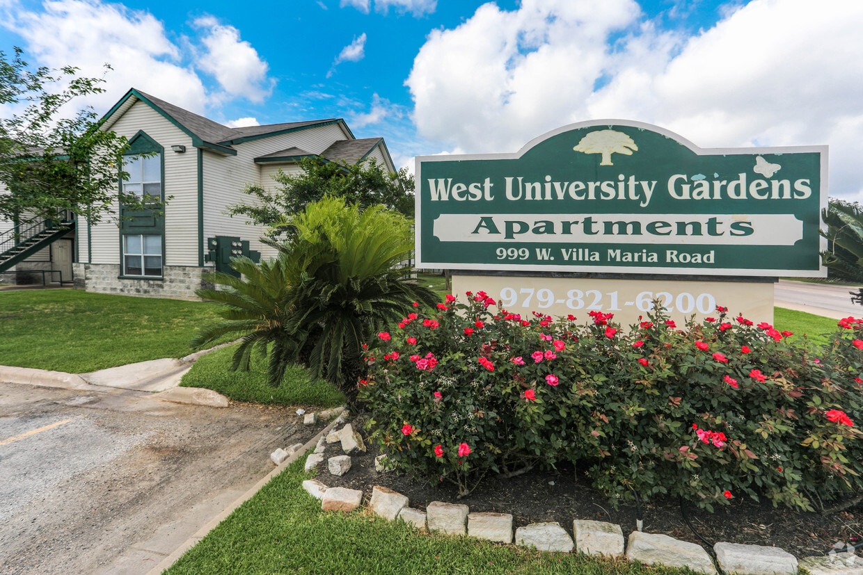 West University Gardens - West University Gardens