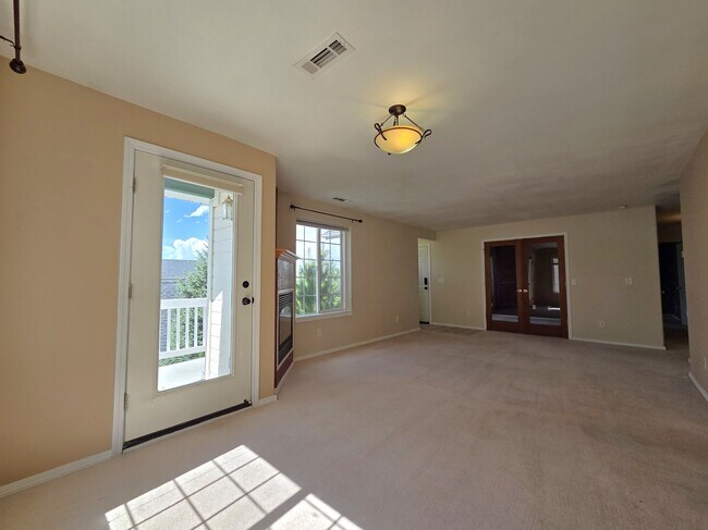 Foto del edificio - 2940 W Villard St