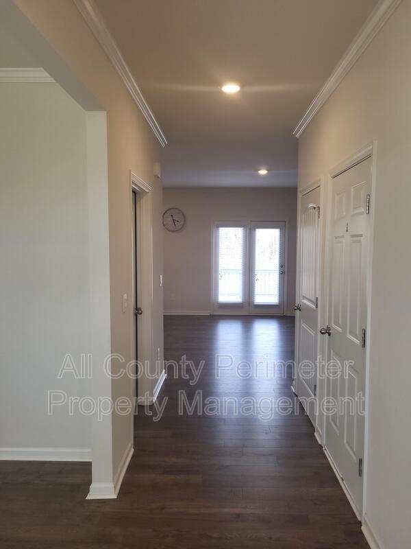 Foto del edificio - 50 Barnwood Ln