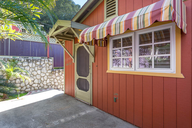 front door & patio - 495 Sturtevant Dr