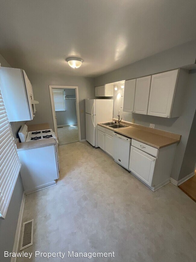 Foto del edificio - 3 br, 2 bath House - 1124 W. 6th St