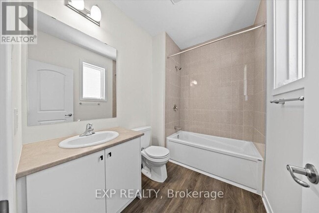 Building Photo - 822 Demulcent Ln