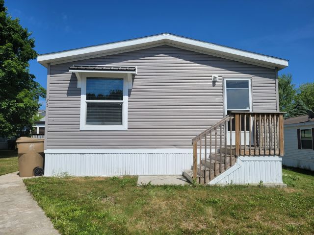 Primary Photo - 75 Bel-Aire Dr