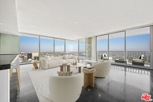 Foto del edificio - 9255 Doheny Rd