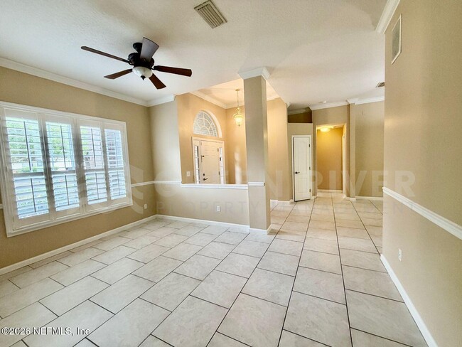 Building Photo - 1462 Scenic Oaks Dr