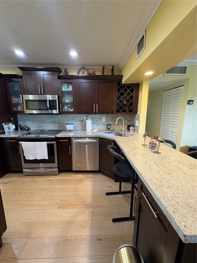 Foto del edificio - 4525 W 20th Ave