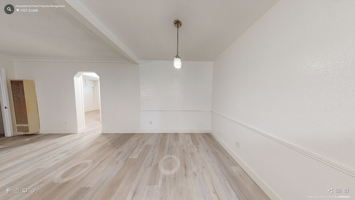 Foto del edificio - 1221 S Holt Ave