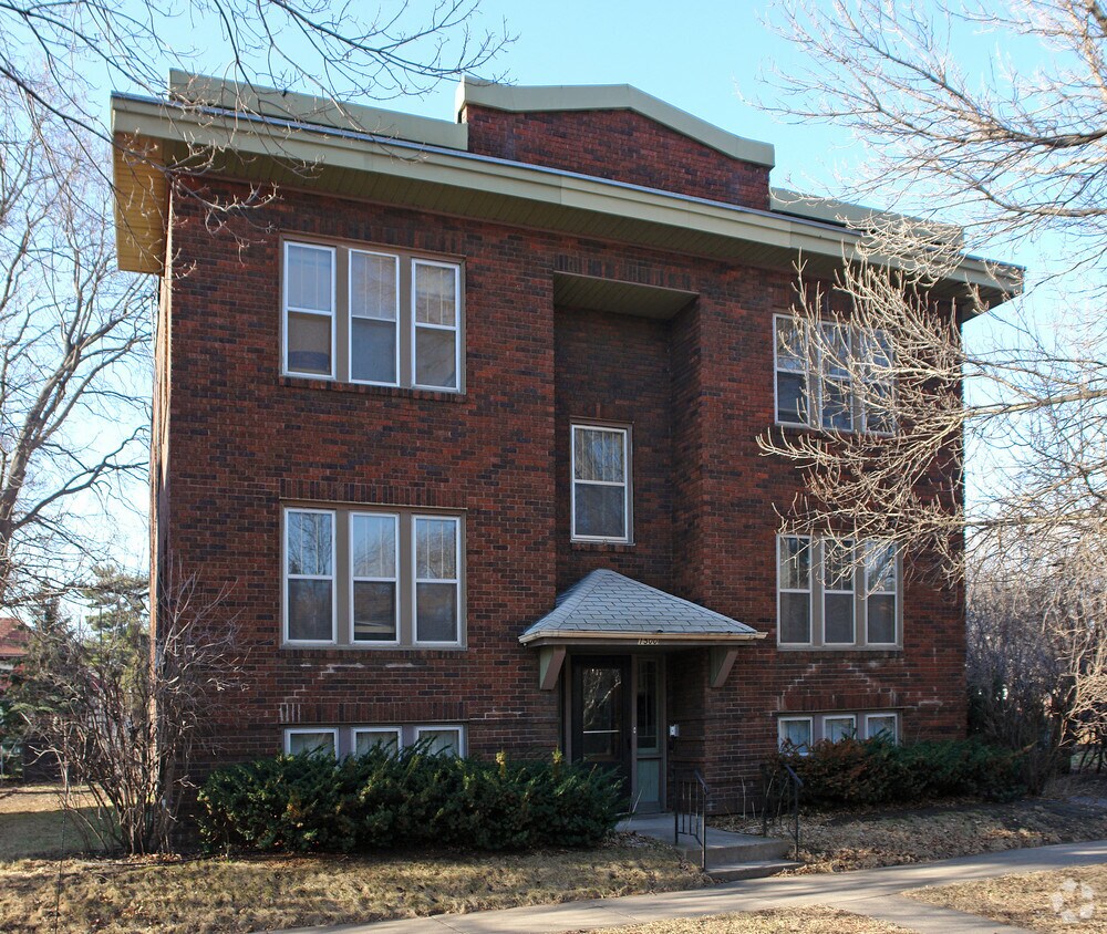 Building Photo - 1500 Portland Ave