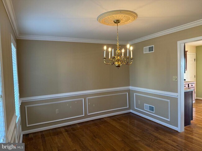 Foto del edificio - 51 Crystal Hill Ct