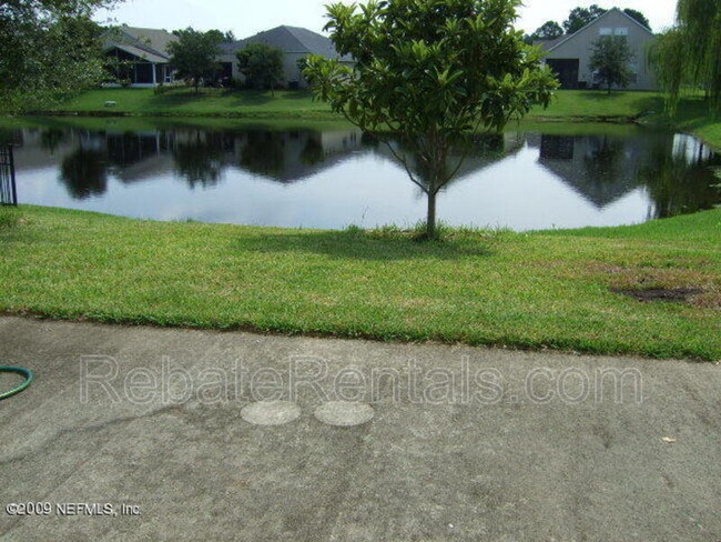 Building Photo - 221 Brookchase Ln W
