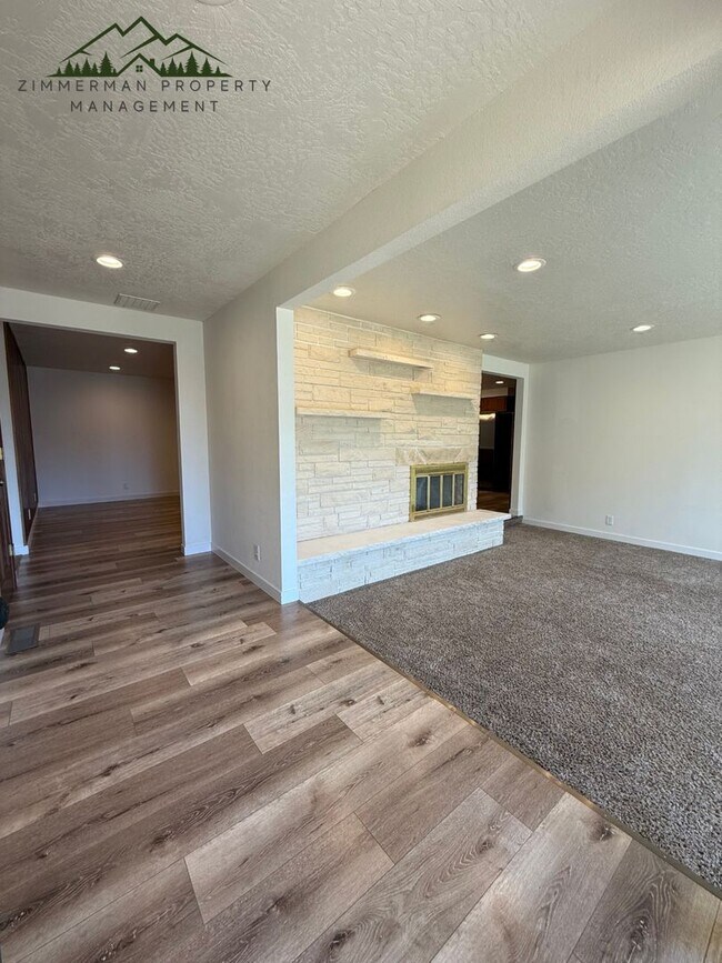 Foto del edificio - Beautiful Home in Hayden Bridge