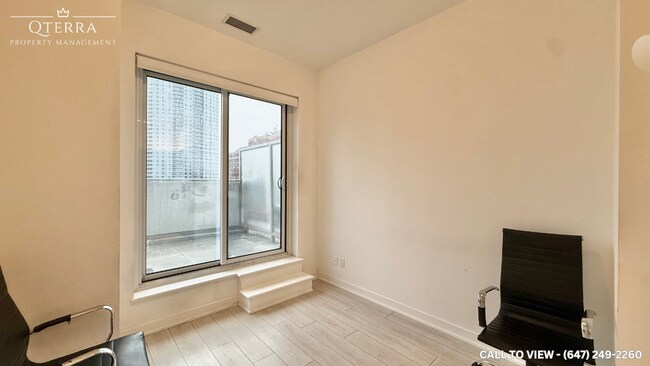 Photo du bâtiment - 2033 Kennedy Rd