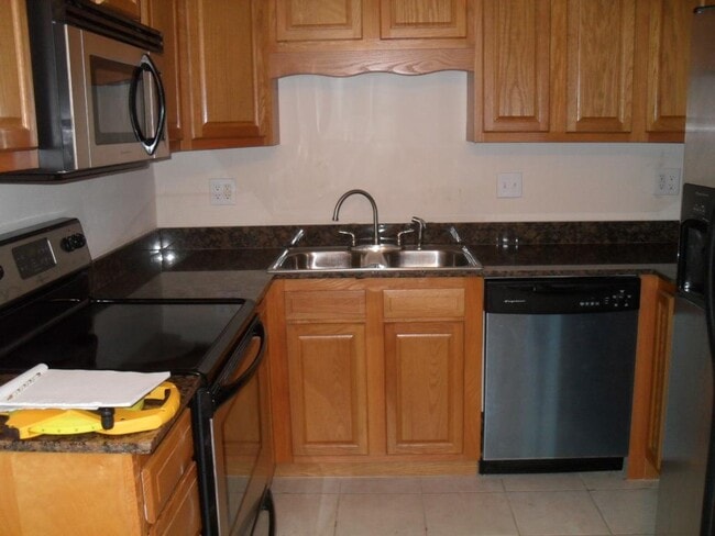 Building Photo - 4201 Teuton St