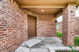 Building Photo - 17711 Rose Summit Ln