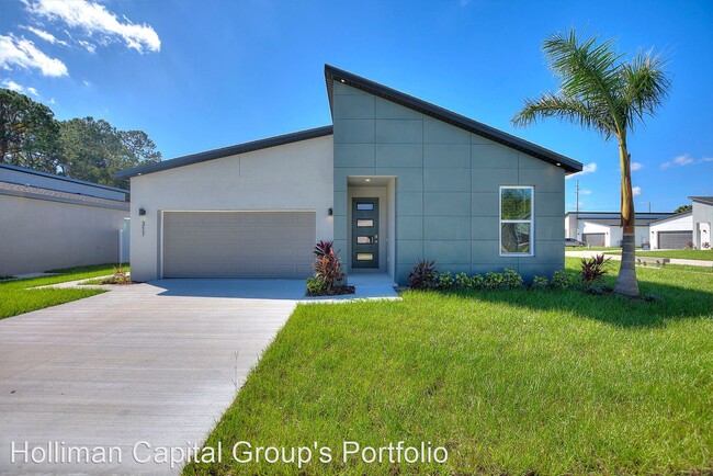 Building Photo - 4 br, 2 bath House - 317 Royal Palm Way