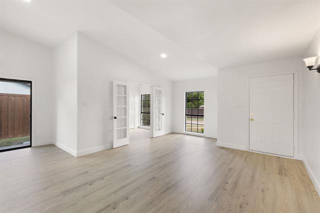 Foto del edificio - 2233 Marble Falls Dr