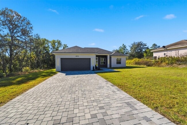 Foto del edificio - 4572 SW 149th St