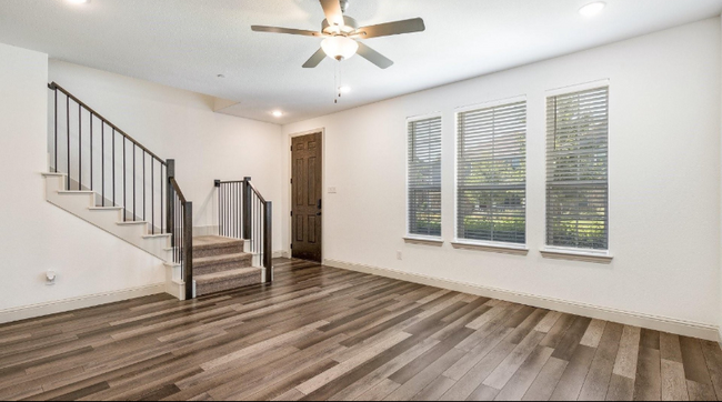 Foto del edificio - 2601 Barnwood Ln