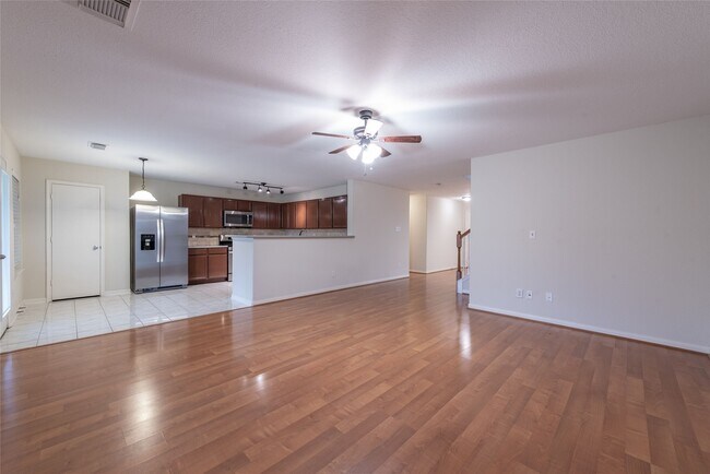 Foto del edificio - 18231 Blake Valley Ln