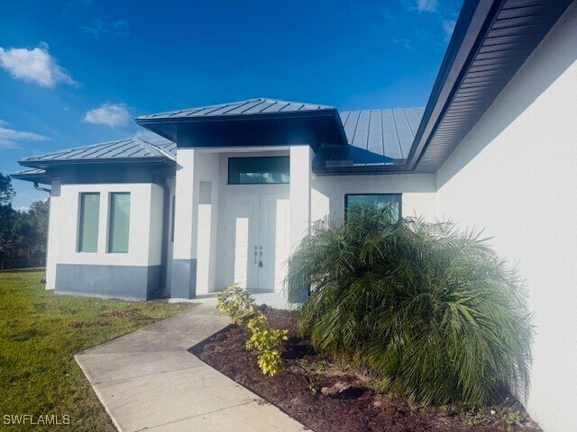 Foto del edificio - 3673 62nd Ave NE