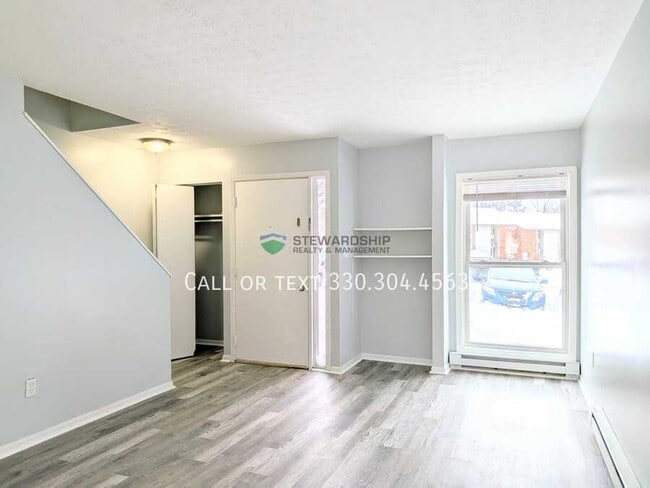 Building Photo - 234 Engadine Ct