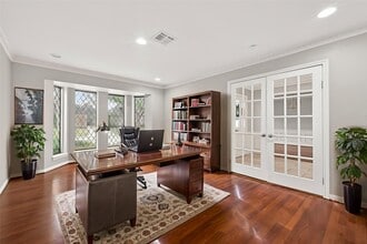 Building Photo - 707 Montclair Blvd