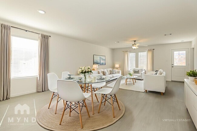 Building Photo - 2752 Ctr Crk Ln