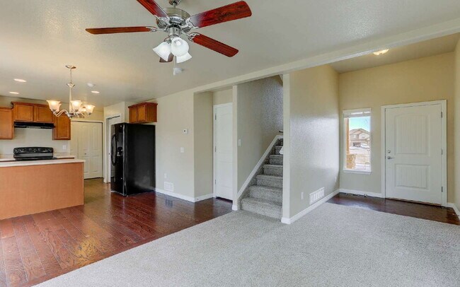 Foto del edificio - 3832 Sierra Glen Pl
