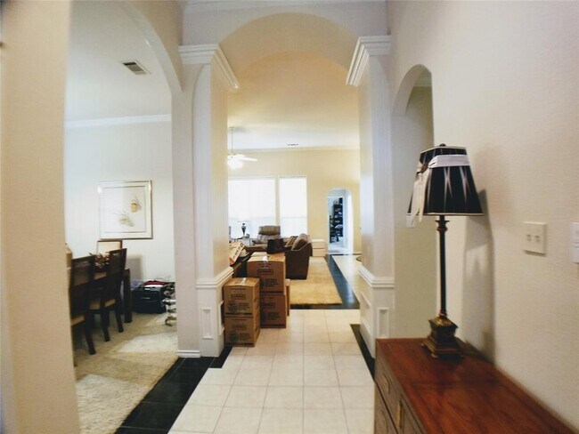 Foto del edificio - 904 Sunningdale