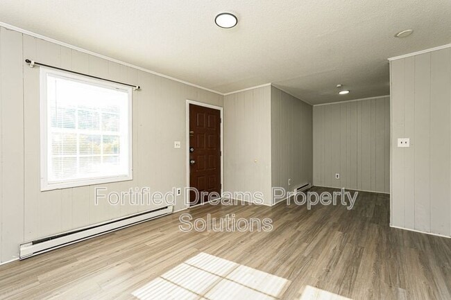 Building Photo - 3980 Bradford Ct