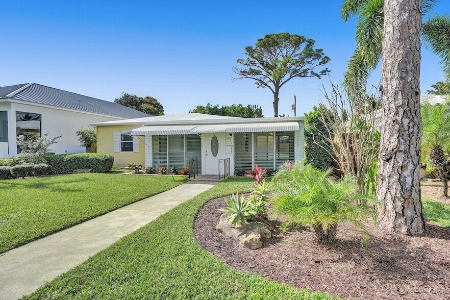 Foto principal - 1617 NE 17th Terrace