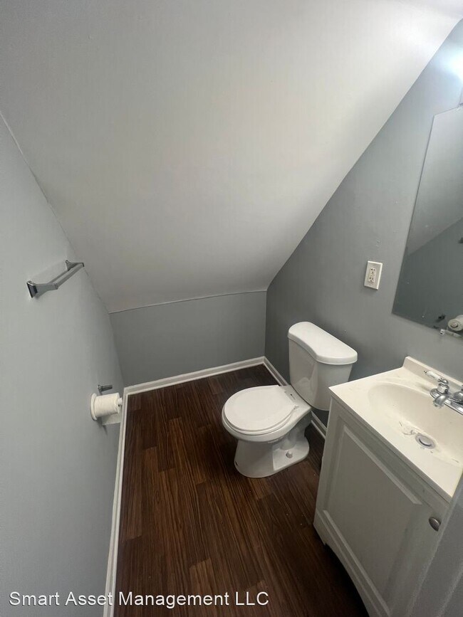 Building Photo - 2 br, 2 bath House - 3174 N 11th St.