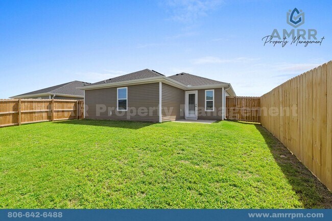 Building Photo - Charming 3-Bedroom House – Your Dream Home...