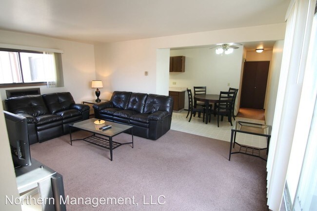Foto del edificio - 895-895 W 17th St
