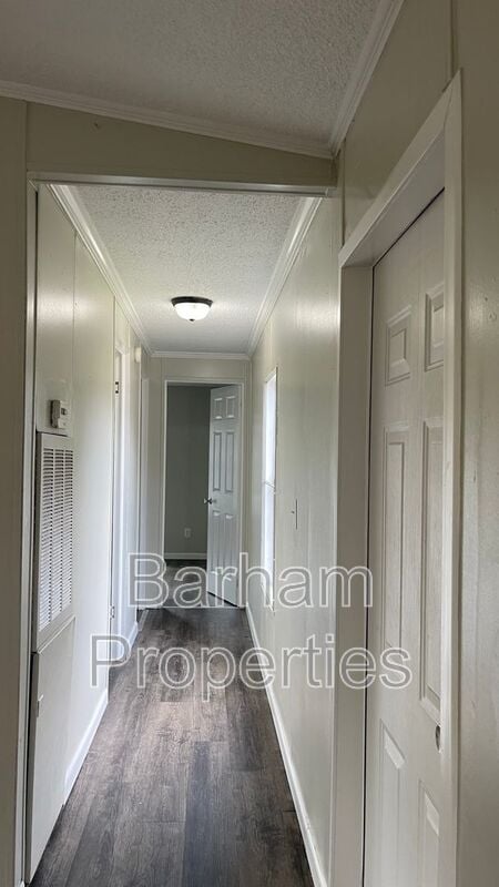 Foto del edificio - 265 Circle Park Dr.