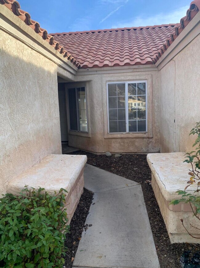 Foto del edificio - 1528 Windermere Ct