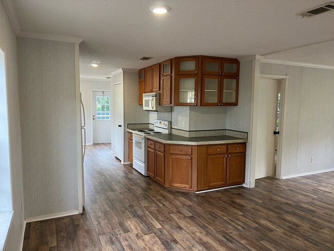 Building Photo - 403 Seahorse Ln