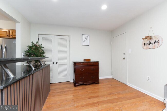 Foto del edificio - 1832 Metzerott Rd