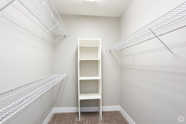 Studio - 708 SF - The Mirada