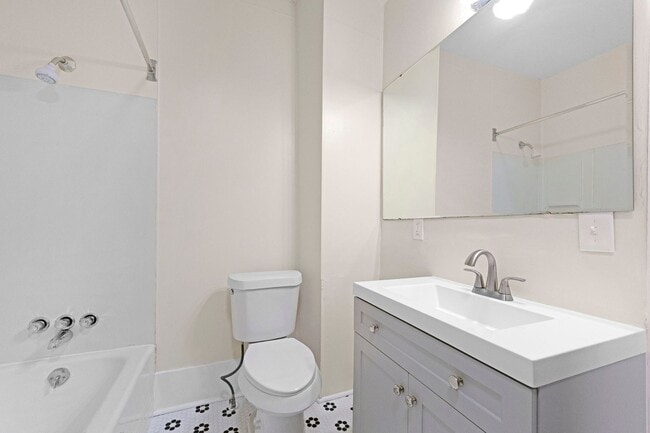 Building Photo - Two bedroom available for a move in right ...