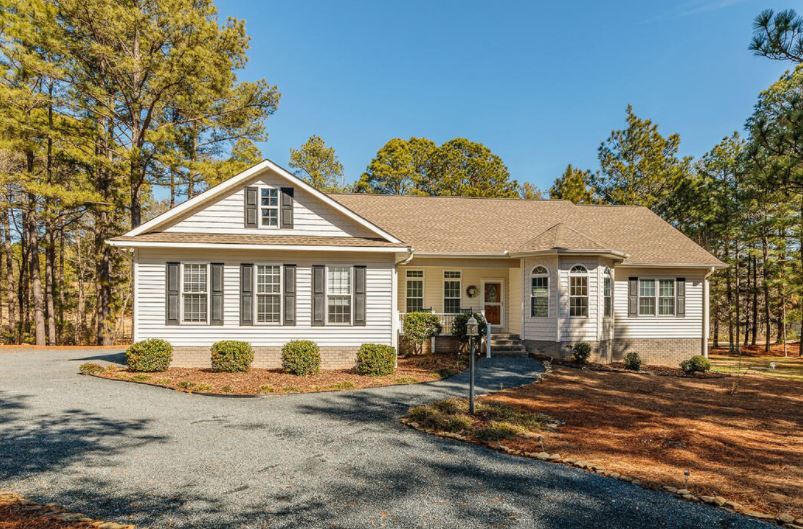 Welcome to Harmony House on the 7 Lakes Golf Course 15th Tee - 101 Huntington Ct